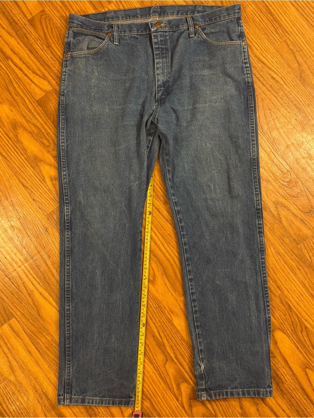 Wrangler Vintage Dark Wash Straight Leg Jeans Size 38x32